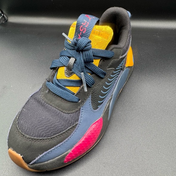 Puma Black and Blue Sneakers Dynamic Design - Picture 4 of 14